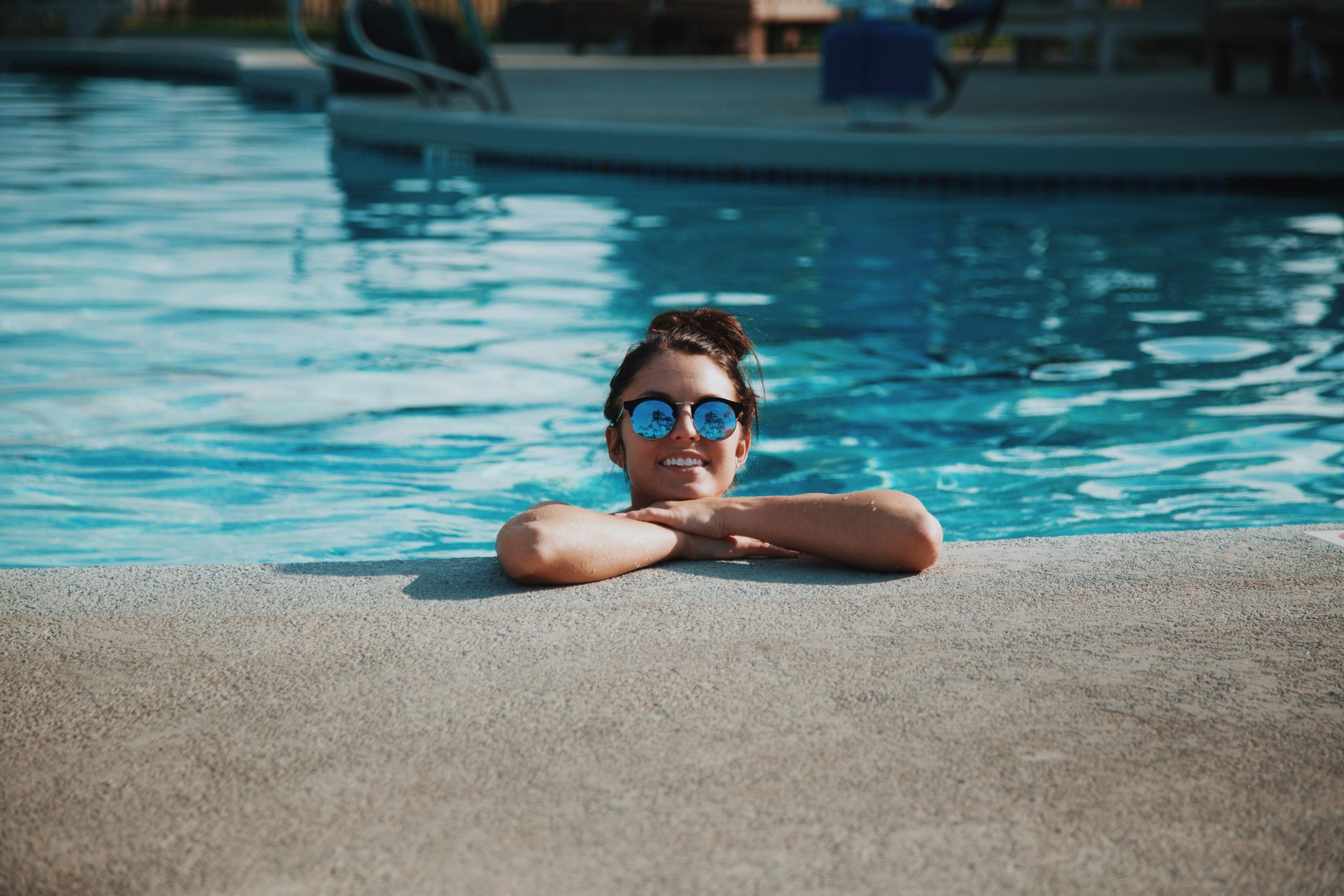 Acheter en ligne des capteurs thermiques pour chauffer l'eau de votre piscine à Marseille